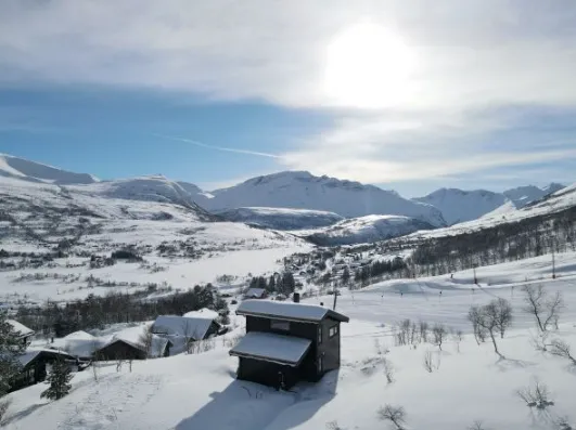 Fjellsætra Alpin Lodge: Flott hytte med god beliggenhet, panoramautsikt og ski-in/ski-out!